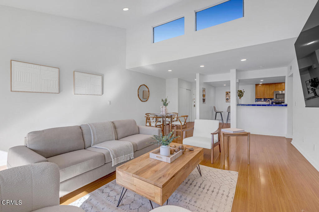 MLS #P1-25080 image #3