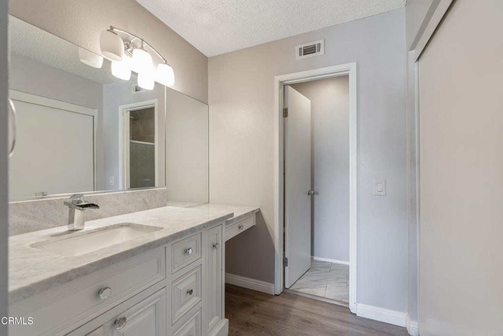 MLS #P1-25093 image #25