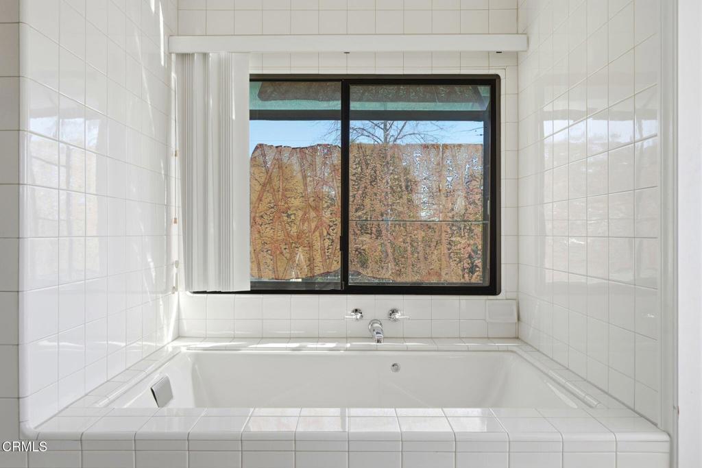 MLS #P1-25094 image #33