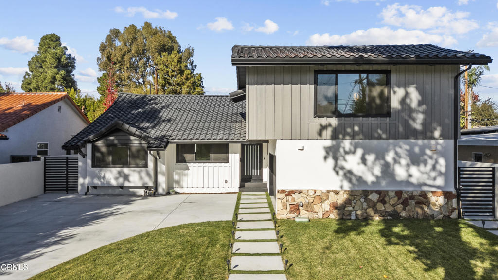 MLS #P1-25124 image #1