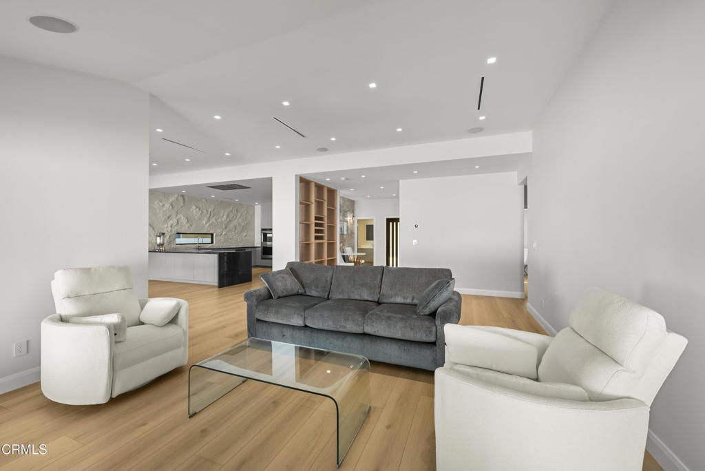 MLS #P1-25124 image #14