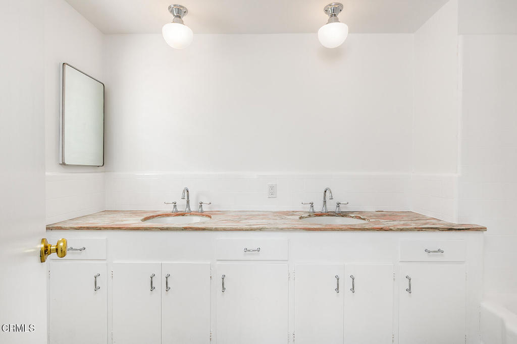 MLS #P1-25129 image #22