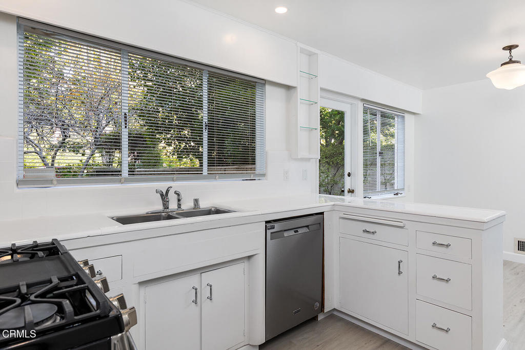 MLS #P1-25129 image #8