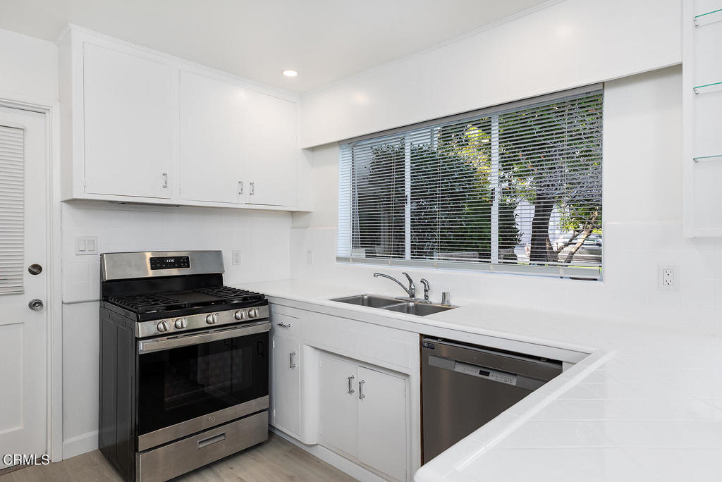 MLS #P1-25129 image #9