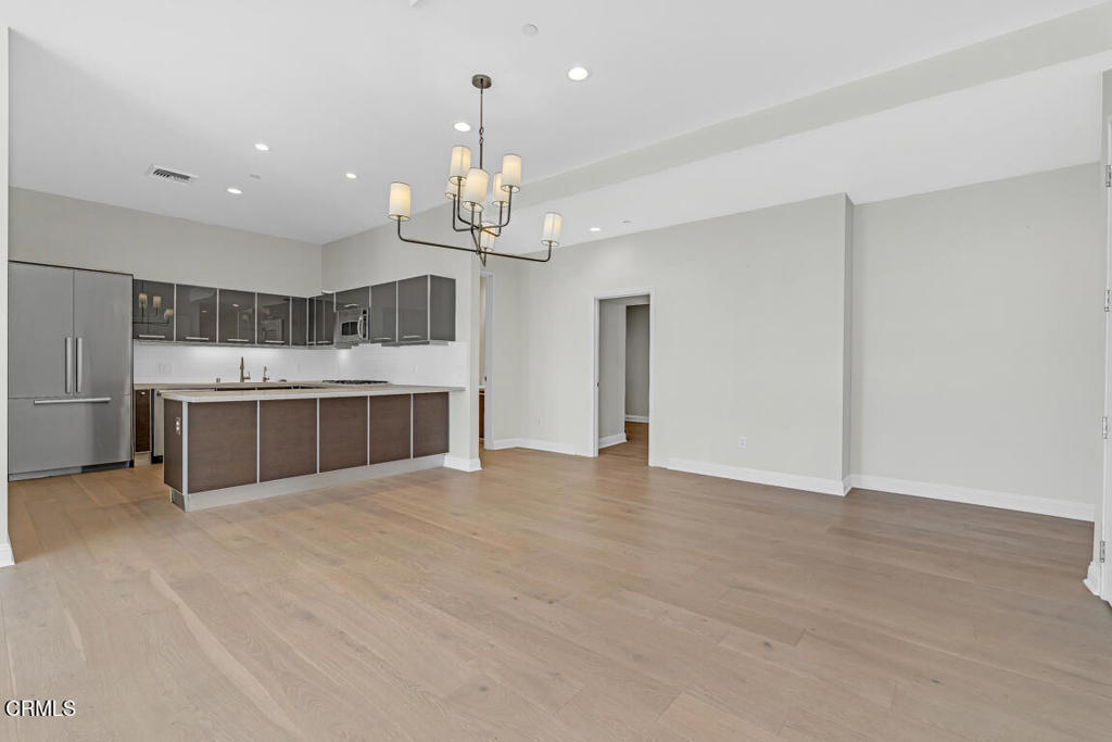 MLS #P1-25143 image #25