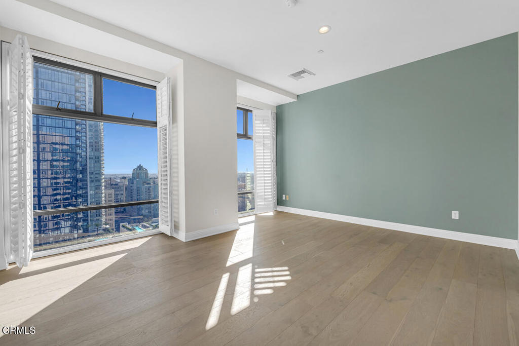 MLS #P1-25143 image #35