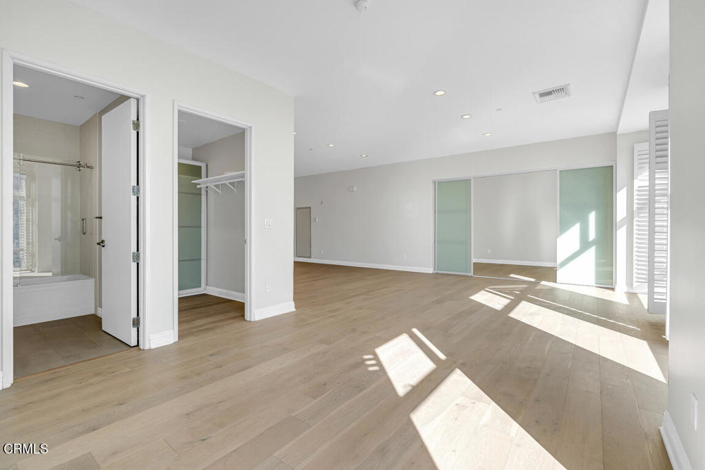 MLS #P1-25143 image #36