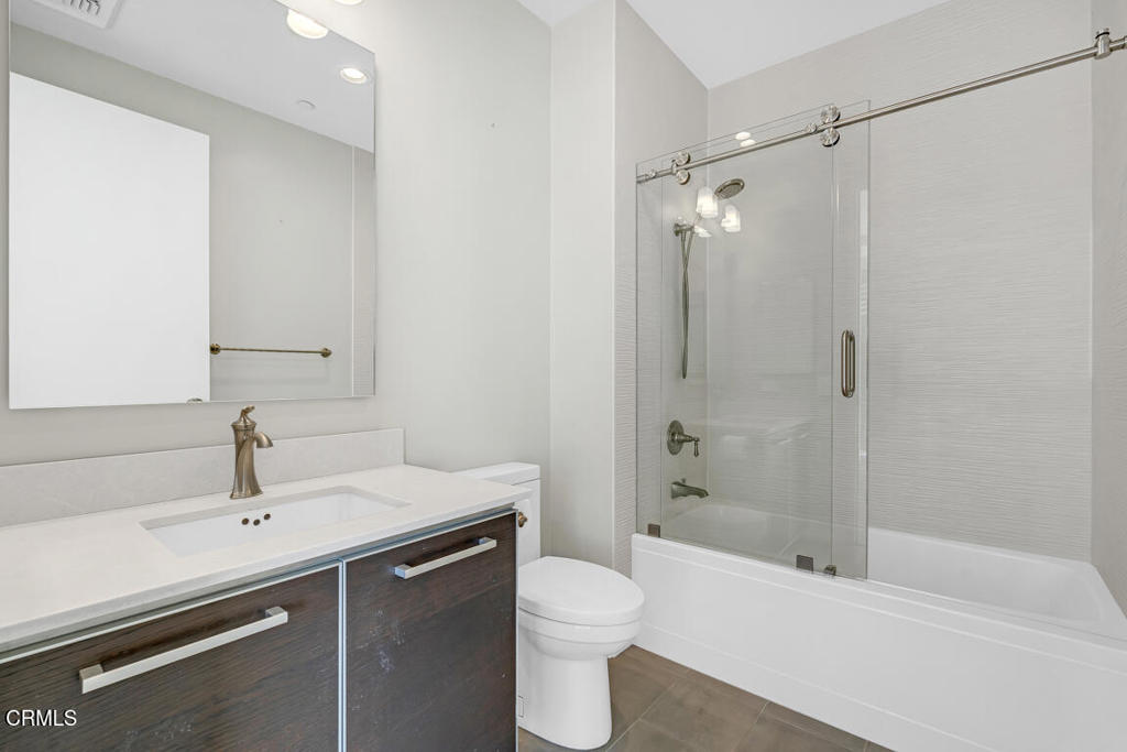 MLS #P1-25143 image #40