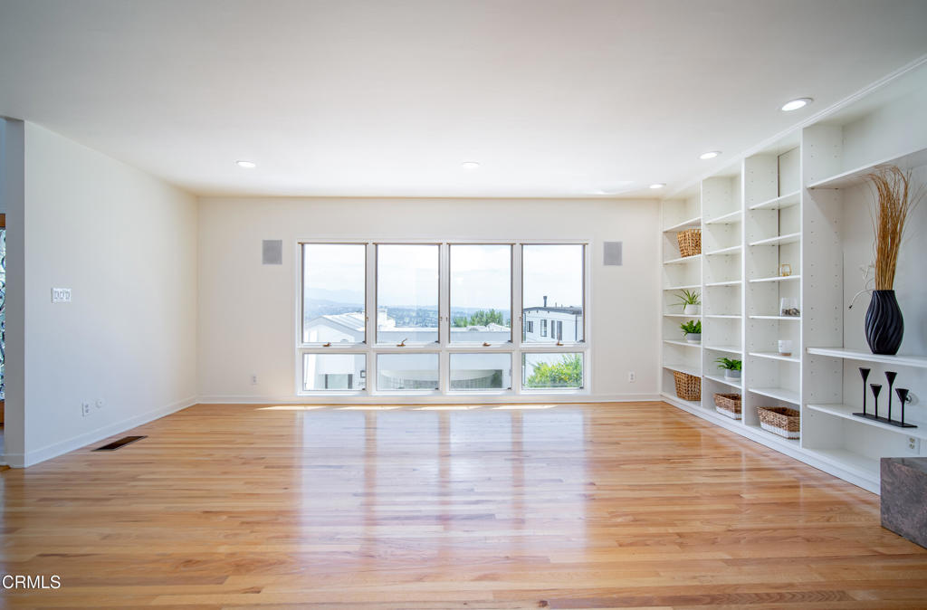 MLS #P1-25152 image #5