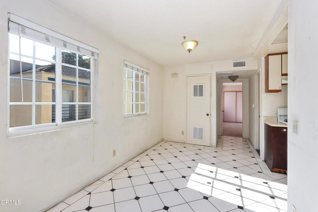 MLS #P1-25161 image #9