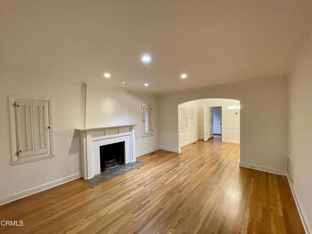 MLS #P1-25165 image #2