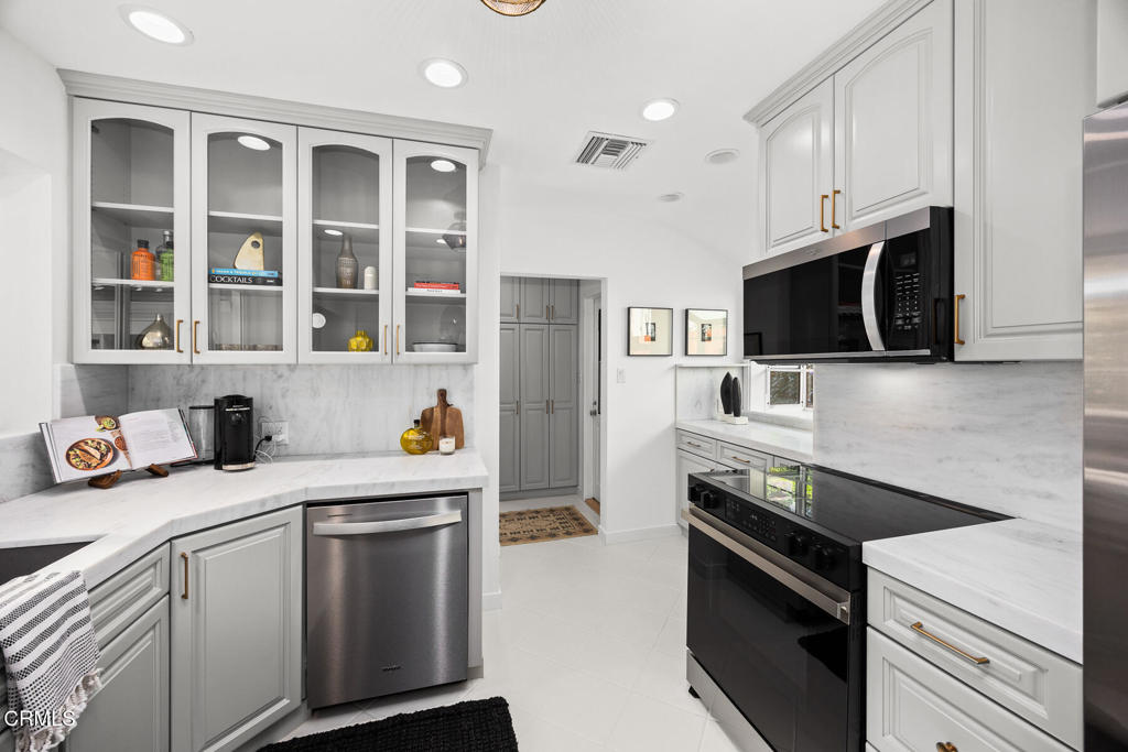 MLS #P1-25194 image #13