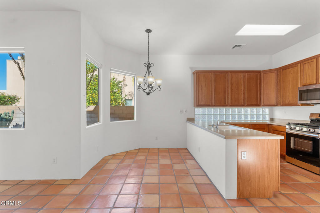 MLS #P1-25215 image #13