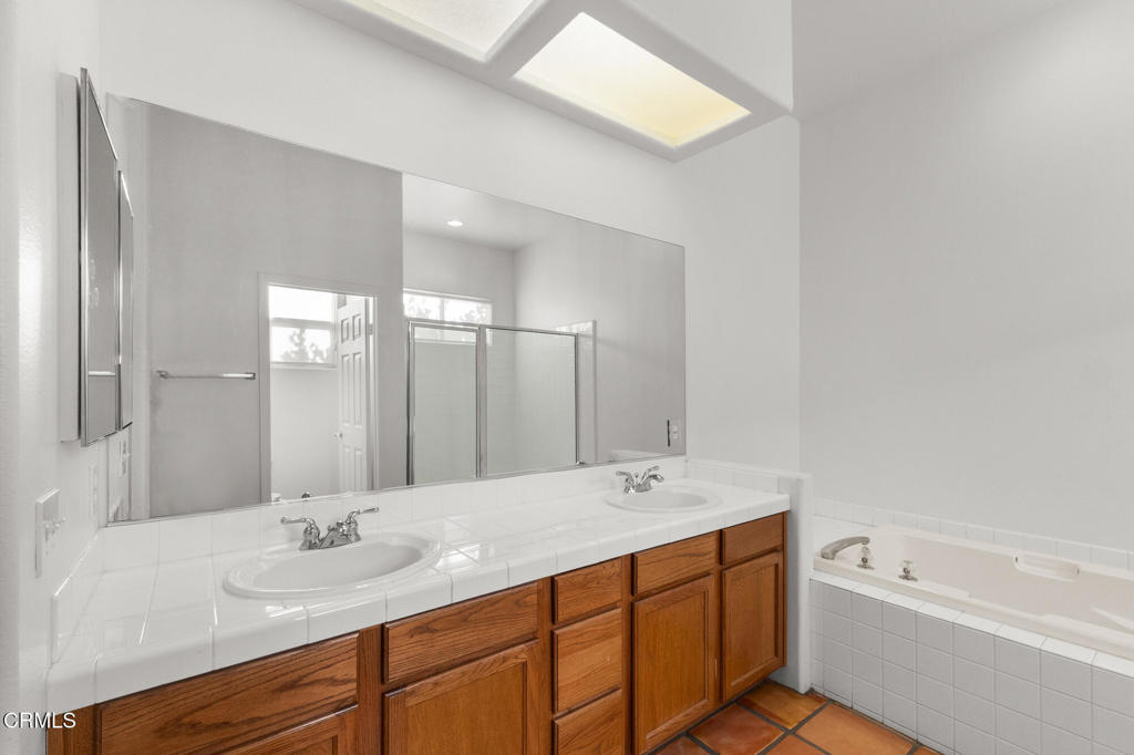 MLS #P1-25215 image #34