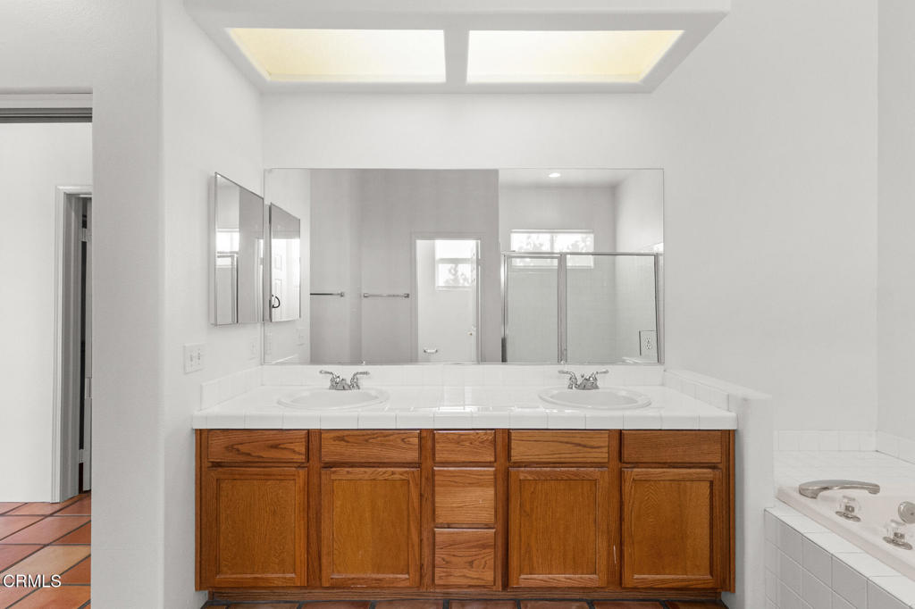 MLS #P1-25215 image #35