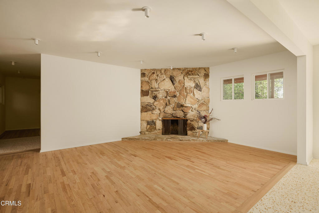 MLS #P1-25219 image #12