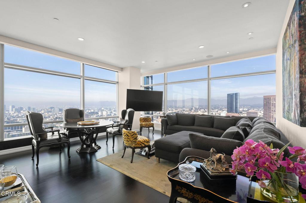 MLS #P1-25236 image #2