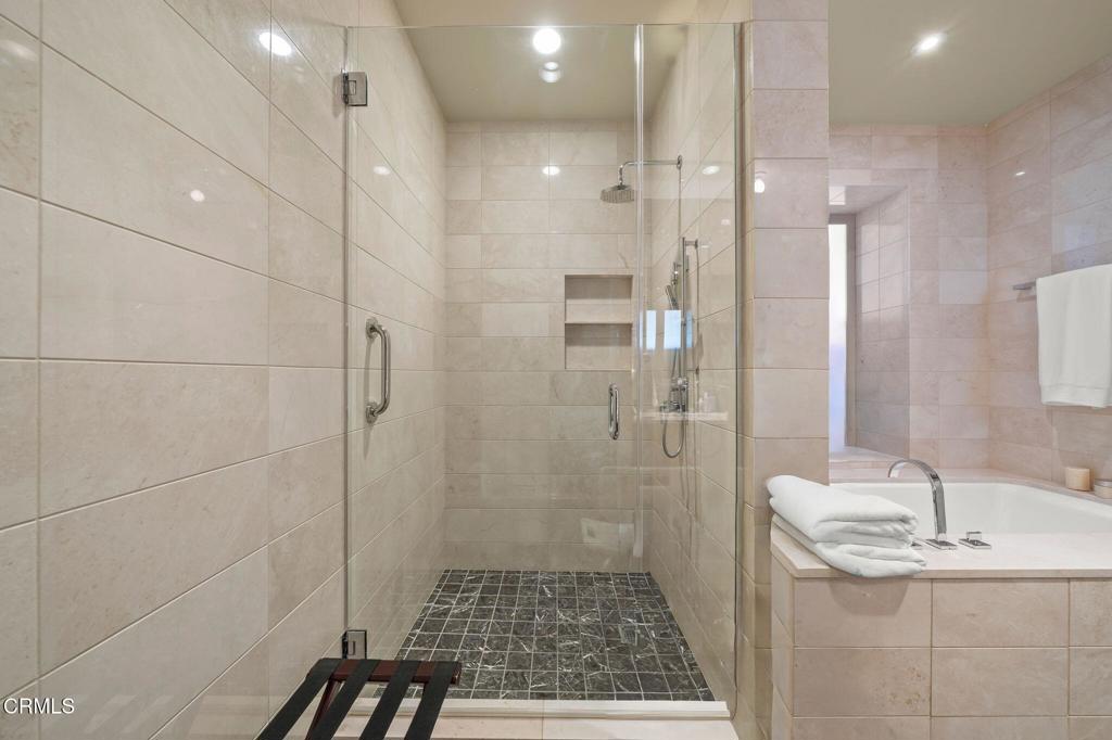 MLS #P1-25236 image #7