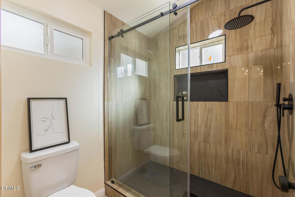 MLS #P1-25327 image #36