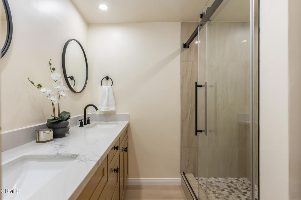 MLS #P1-25327 image #42