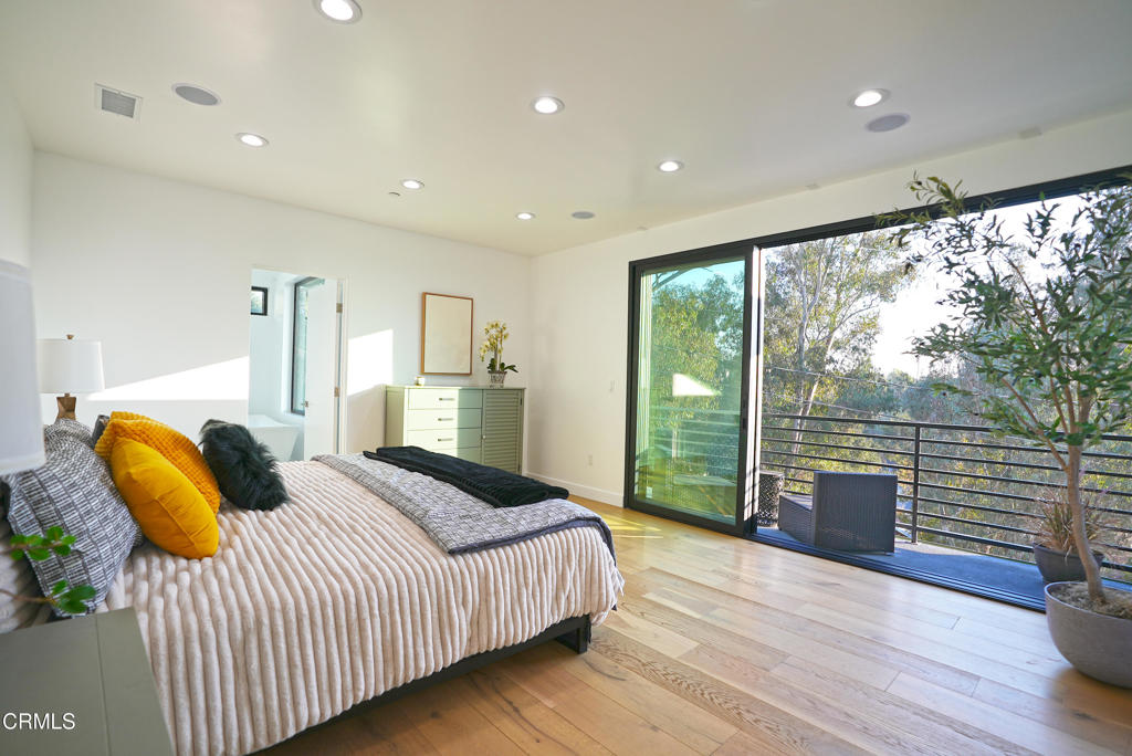 MLS #P1-25442 image #21