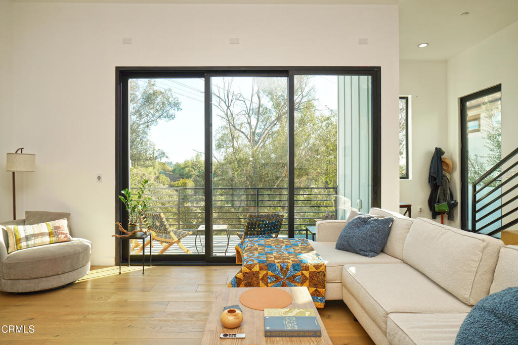 MLS #P1-25442 image #6