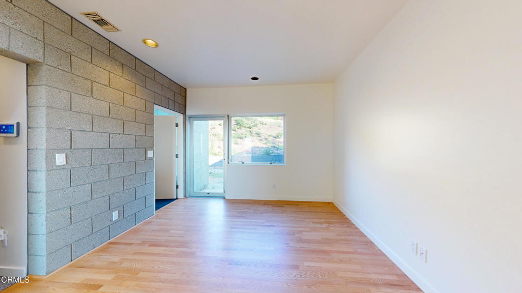 MLS #P1-25478 image #11