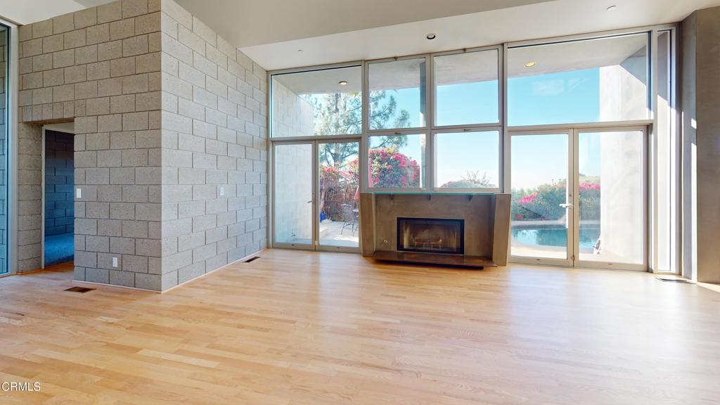 MLS #P1-25478 image #2