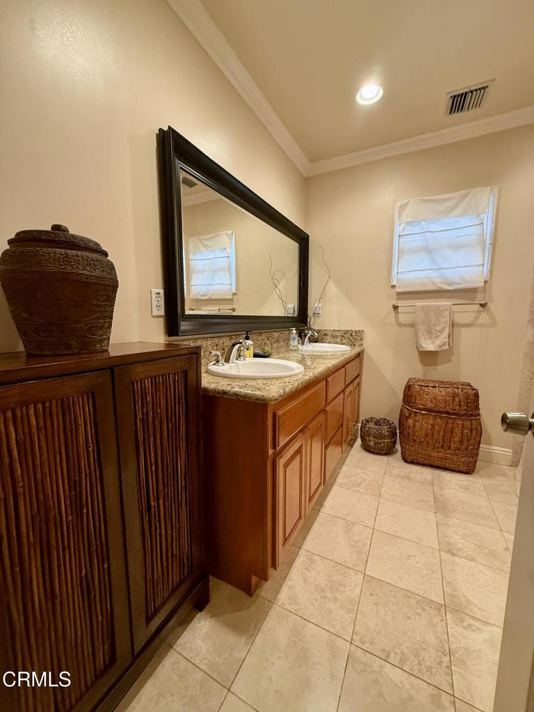 MLS #P1-25490 image #10