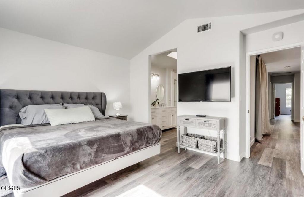 MLS #P1-25526 image #6