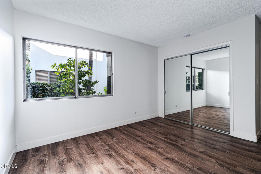 MLS #P1-25563 image #16