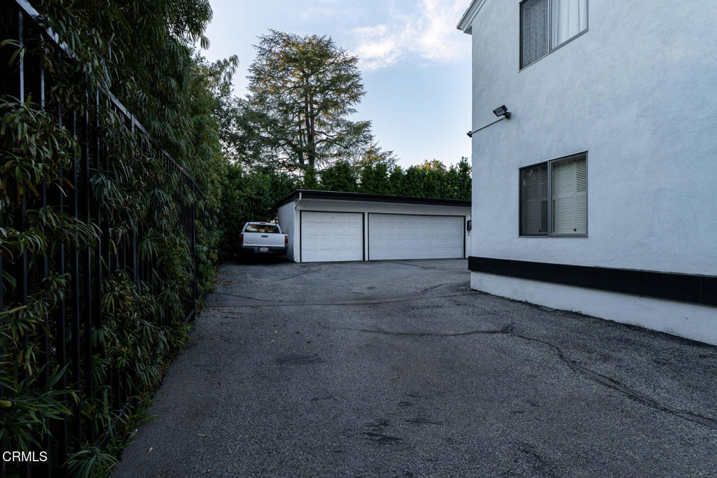 MLS #P1-25563 image #26