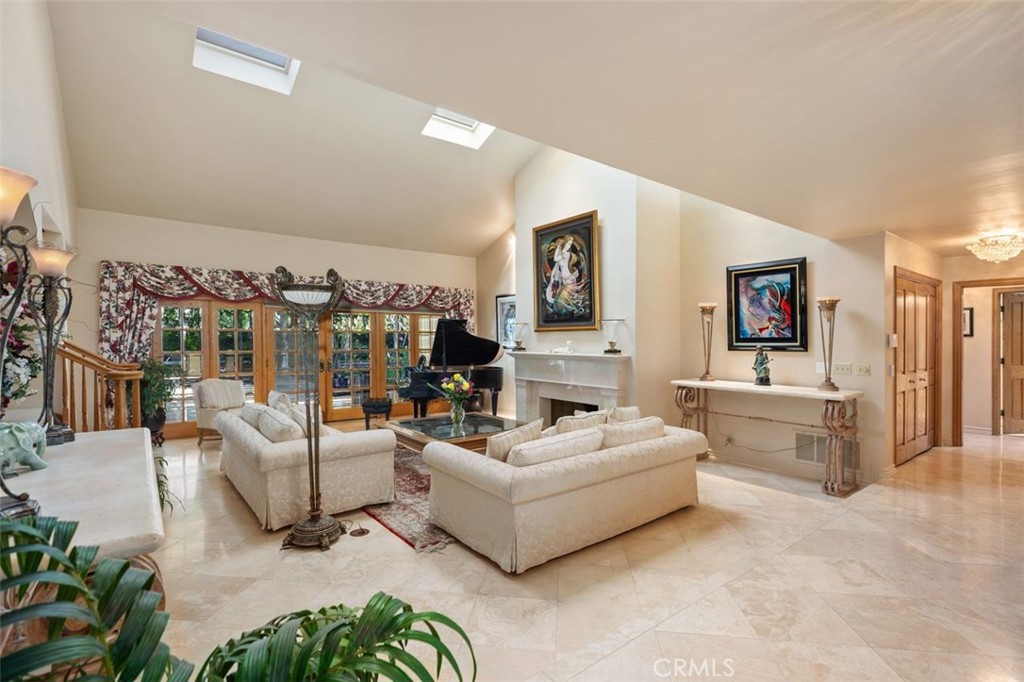 MLS #PF25002148 image #2