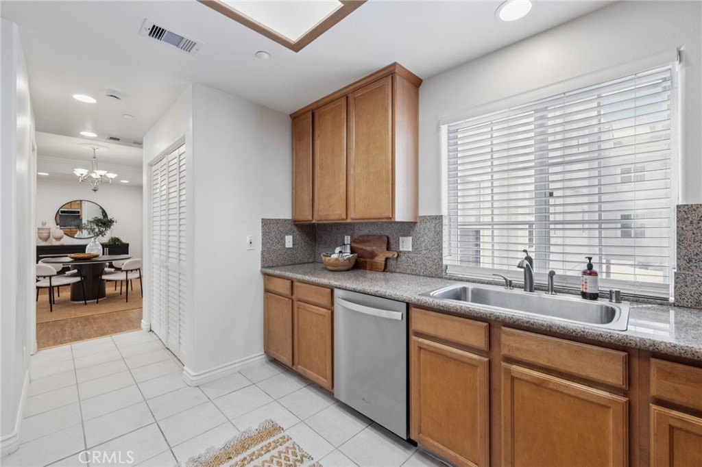 MLS #PF25189286 image #10