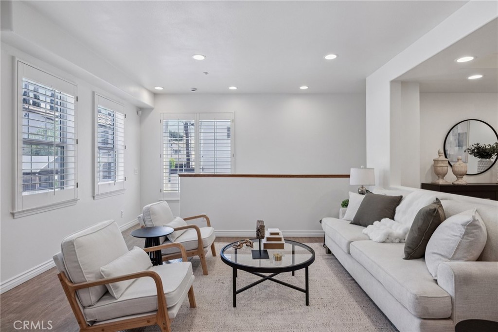 MLS #PF25189286 image #2