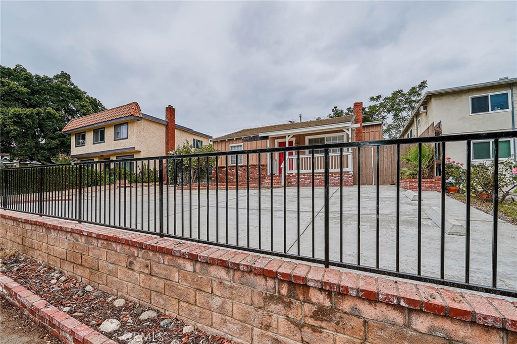 MLS #PF25225923 image #1