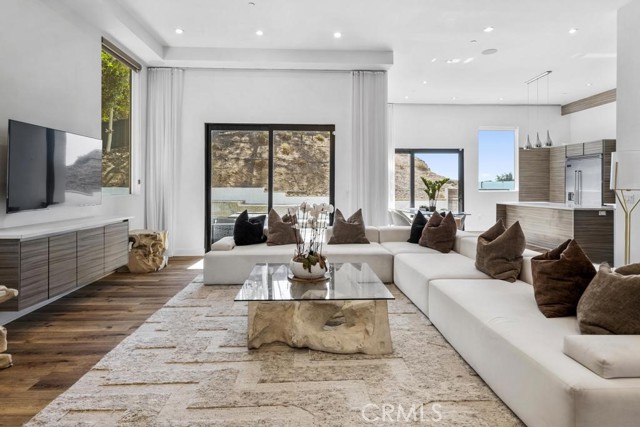 MLS #PF25226520 image #2