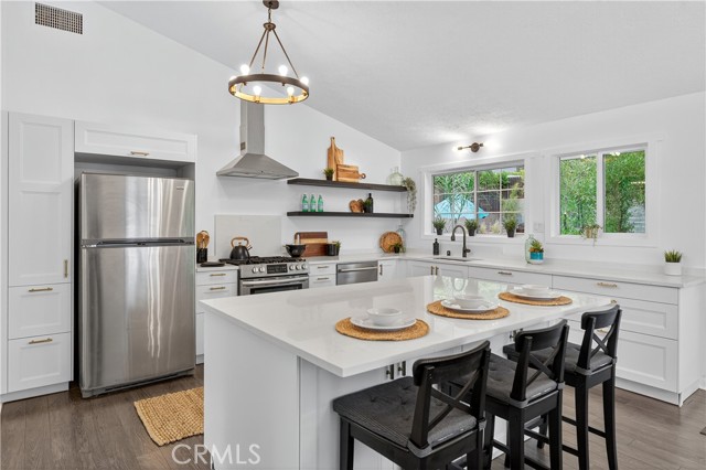 MLS #PF25237926 image #0