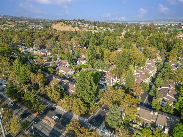 MLS #OC25237989 image #25