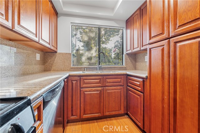 MLS #OC25237989 image #7