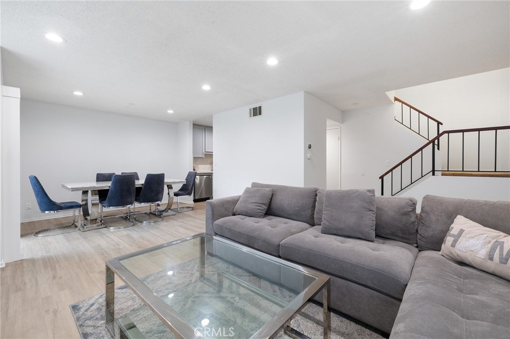 MLS #PF25261995 image #2