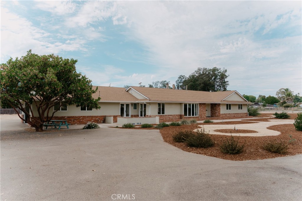 MLS #PI25116300 image #1