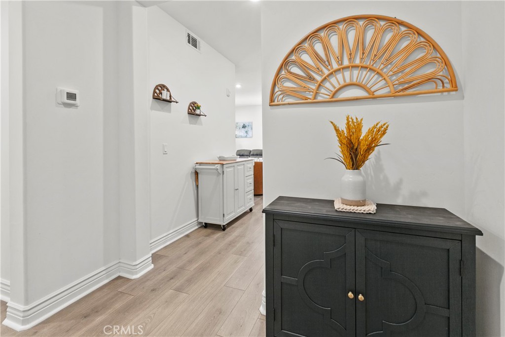 MLS #PI25182212 image #2