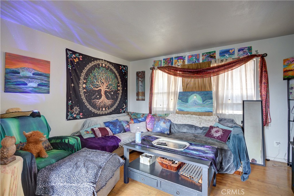 MLS #PI25218953 image #1