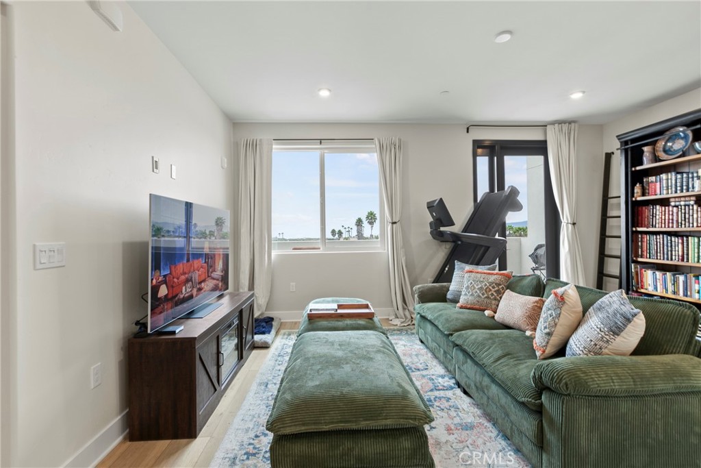 MLS #PI25221141 image #12