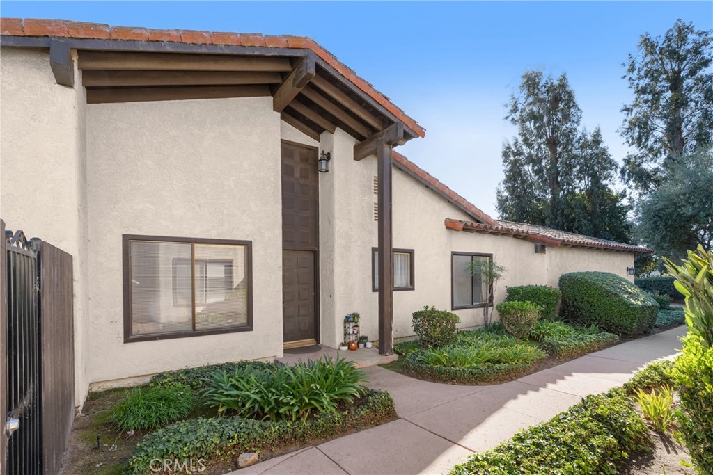 MLS #PI25238114 image #0