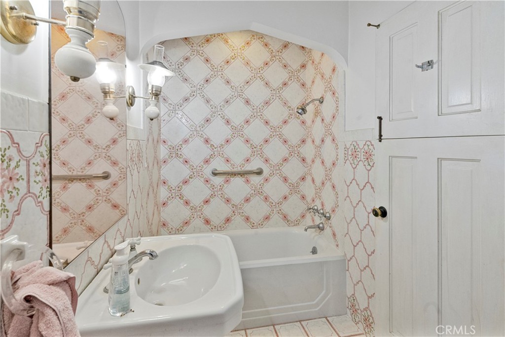 MLS #PI25242859 image #7