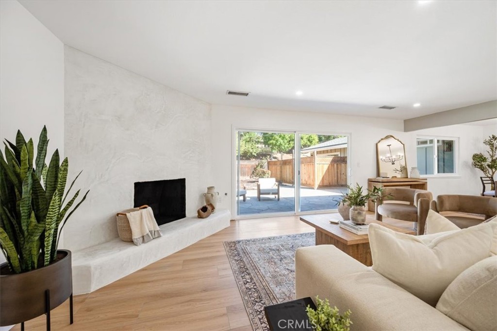 MLS #PI25251322 image #1