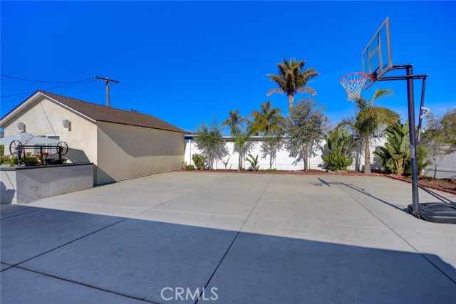 MLS #PI25266701 image #2