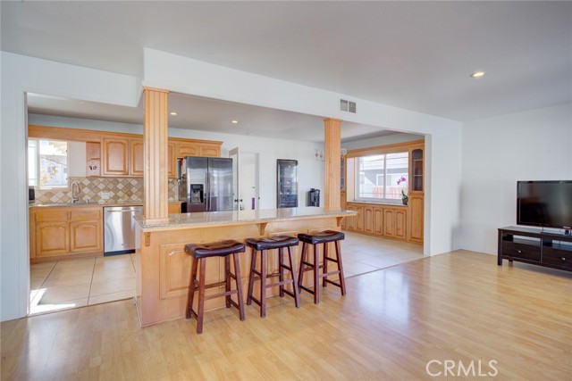 MLS #PI25266701 image #3